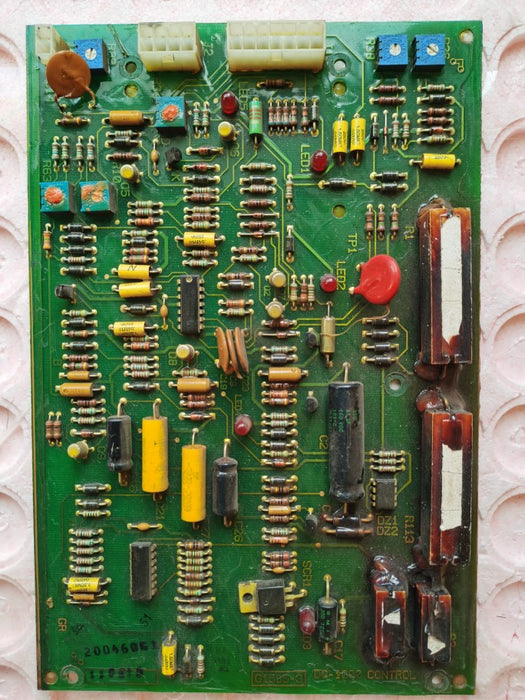 Lincoln Electric / DC-1000 Control PC Board / G1585-3